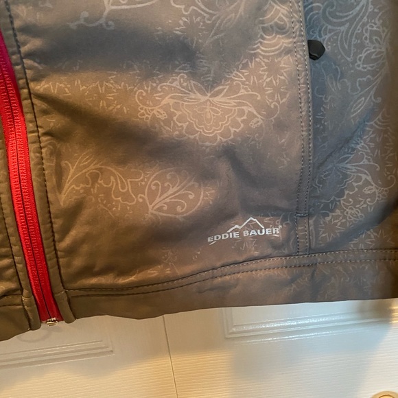 Eddie Bauer 365 Jacket - Picture 4 of 5